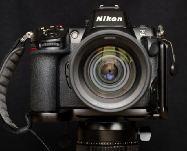 Peak Design Field Bracket Review