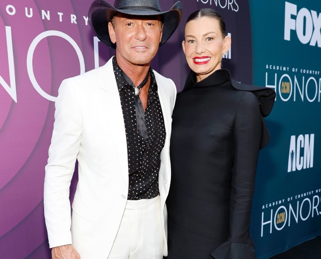 Tim McGraw Celebrates “Beautiful Soul” Faith Hill on 30th Anniversary